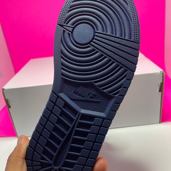 Air Jordan 1 “USA” - Picture 6 of 7